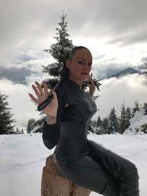 Domina Liane - Galerie 'Outdoor'