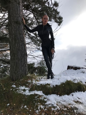 Domina Liane - Galerie 'Outdoor'