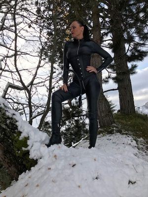 Domina Liane - Galerie 'Outdoor'