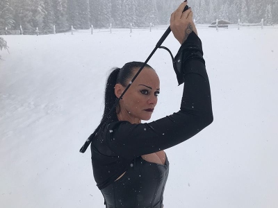 Domina Liane - Galerie 'Outdoor'