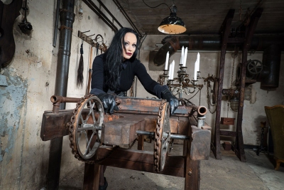 Domina Liane - Galerie 'Leather'